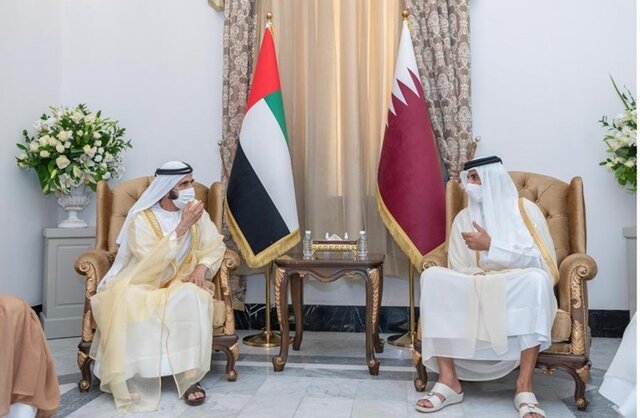 نخستین دیدار امیر قطر و حاکم دبی پس از ۴ سال/بن راشد، امیر قطر را “دوست و برادر” خواند