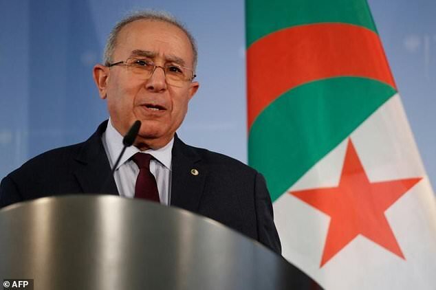 آغاز تور آفریقایی وزیر خارجه الجزایر