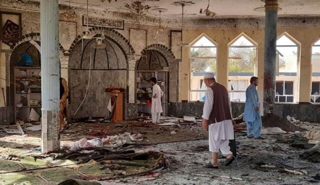 داعش مسئولیت حمله انتحاری در قندوز را بر عهده گرفت