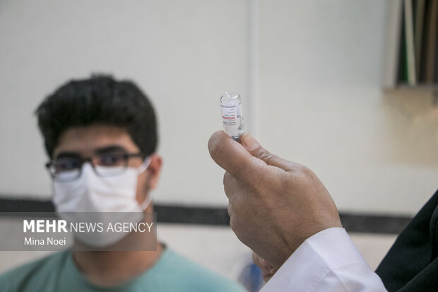 ایرانی‌ها نزدیک به ۹۷ میلیون دوز واکسن زده‌اند