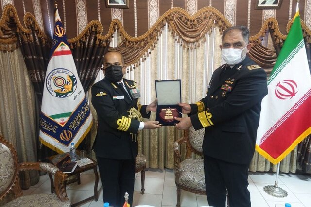 فرمانده نیروی دریایی ارتش با وابسته نظامی هند دیدار کرد