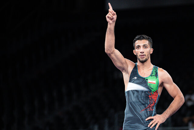 دفاع قهرمان المپیک از انتخاب برادرش توسط محمد بنا
