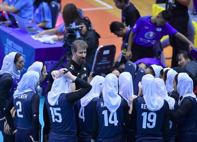 تفاوت مربی ایتالیایی تیم ملی والیبال زنان با مربیان ایرانی