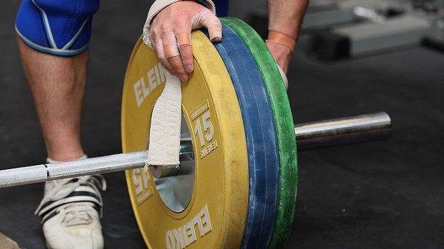 اعزام ۳ وزنه‌بردار کارگر برای اولین بار به مسابقات جهانی