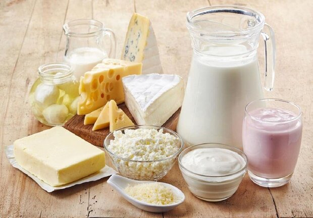 چرا باید روزانه شیر و لبنیات بخوریم
