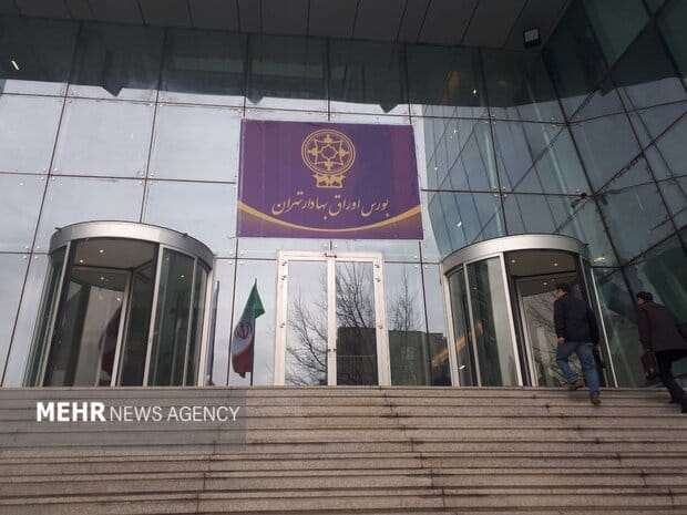 پیش بینی بورس ۵ تیر ۱۴۰۲ / وضعیت پیچیده دلار و تاثیر بر بورس