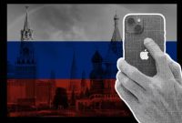 هزاران مقام روس از ترس جاسوسی از آیفون دست می‌کشند