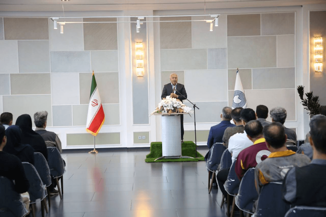 آشنایی با واحدهای پشتیبانی و امکانات رفاهی و مزیتهای رقابتی