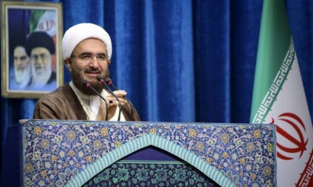 امام جمعه موقت تهران: اهانت کنندگان به قرآن کریم شکست خوردند