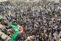تظاهرات لیبیایی‌ها علیه فساد روی ویرانه‌های شهر «درنه»