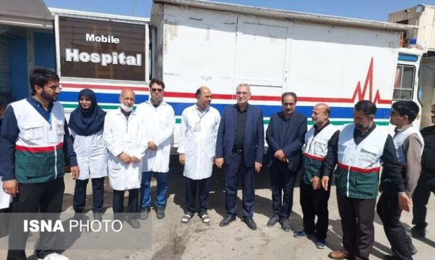 بازدید وزیر بهداشت از بیمارستان صحرایی ثامن الائمه سپاه در ملک‌آباد ‌