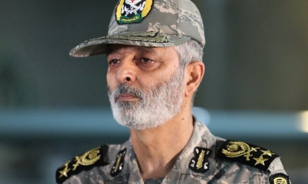 پیام فرمانده کل ارتش به سردار حسنی آهنگر