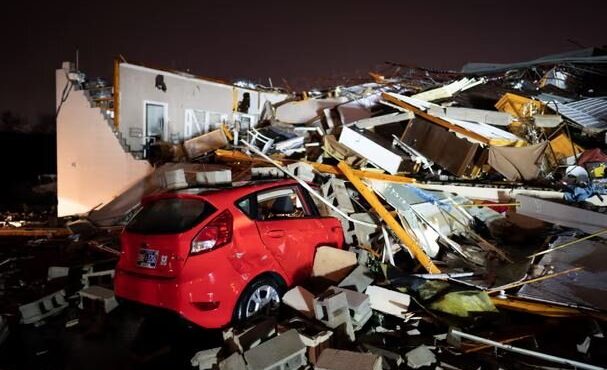 طوفان و گردباد در «تنسیِ» آمریکا قربانی گرفت