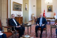 رایزنی سفیر ایران با رئیس مجلس ترکیه در مورد روابط اقتصادی و تجاری دو کشور