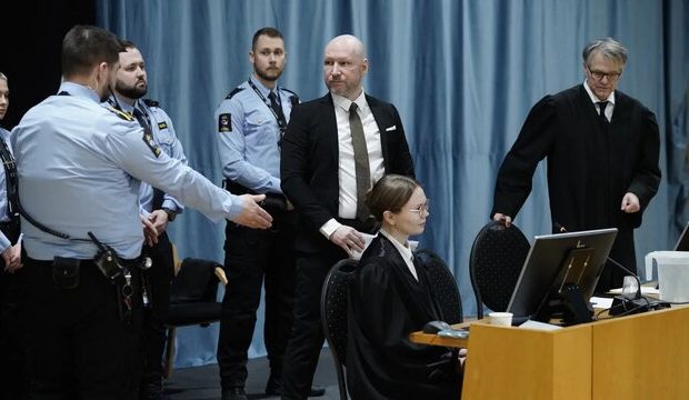 شکایت دوباره تروریست نروژی از دولت اسلو