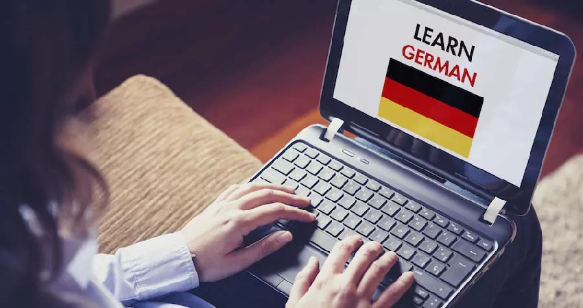 موفقیت در یادگیری زبان آلمانی با استفاده از پلتفرم‌های آنلاین EZDeutsch