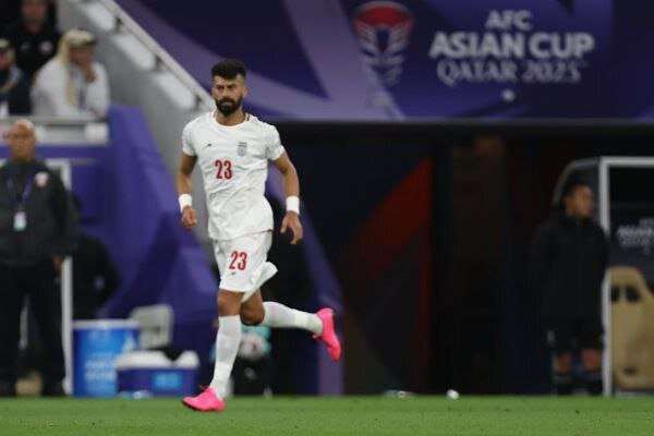 طعنه بازیکن ۱۰سال اخیر تیم ملی به خط خوردن توسط قلعهنویی طعنه بازیکن ۱۰سال اخیر تیم ملی به خط خوردن توسط قلعهنویی