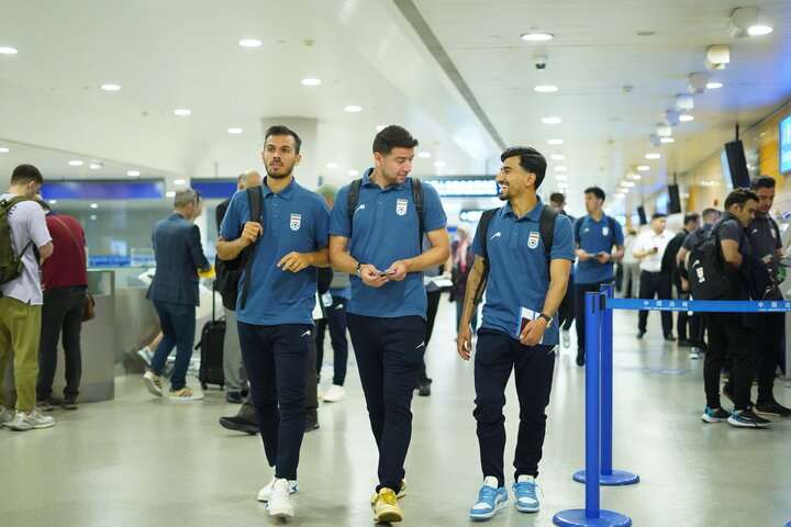 تیم ملی فوتبال ایران وارد هنگکنگ شد تیم ملی فوتبال ایران وارد هنگکنگ شد