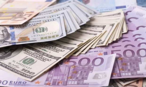 قیمت دلار و یورو شنبه ۱۳ بهمن؛ جدول نرخهای ارز بازار رسمی قیمت دلار و یورو شنبه ۱۳ بهمن؛ جدول نرخهای ارز بازار رسمی