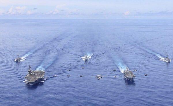 آمریکا یک هدف دریایی در اقیانوس آرام را منهدم کرد