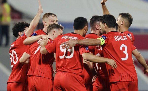 تراکتور در سیرجان از روی گل گهر رد شد/ خط و نشان تبریزی ها برای لیگ تراکتور در سیرجان از روی گل گهر رد شد/ خط و نشان تبریزی ها برای لیگ