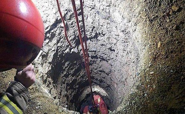 نجات زن میانسال از عمق چاه در شاهرود نجات زن میانسال از عمق چاه در شاهرود