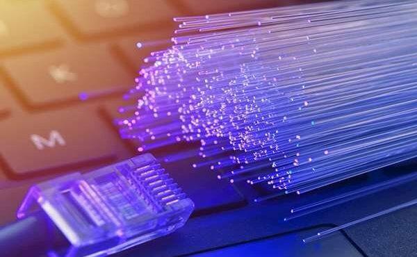 اتصال ۱.۵ میلیون مشترک فیبرنوری تا پایان سال؛ پوشش ۱۰ میلیونی سالانه