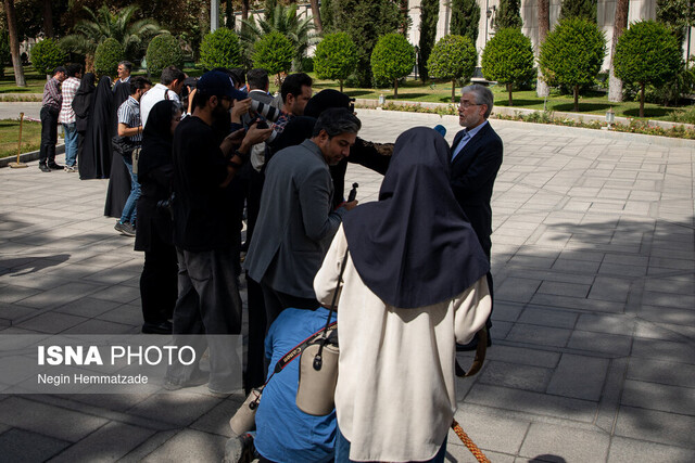 وزیر علوم: پیگیر وضعیت دانشجویان بازداشتی هستیم