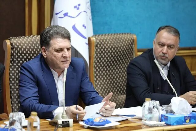 انتخابات در زمان مقرر برگزار میشود انتخابات در زمان مقرر برگزار میشود