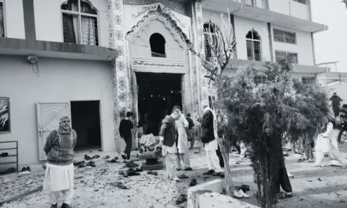 سفیر ایران در پاکستان انفجار در مسجدی در اسلام‌آباد را محکوم کرد