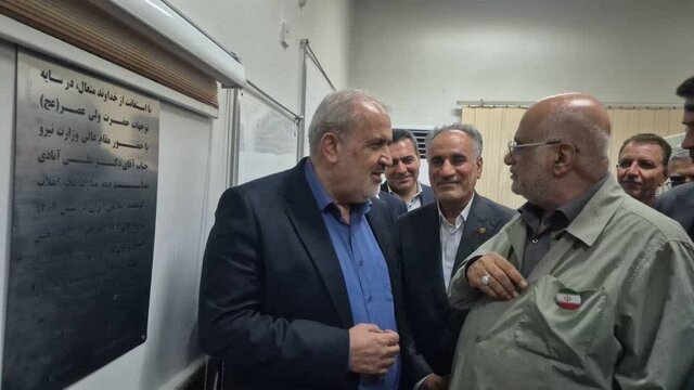 افتتاح ۷۲ هزار میلیارد پروژه برق در خوزستان با حضور وزیر نیرو