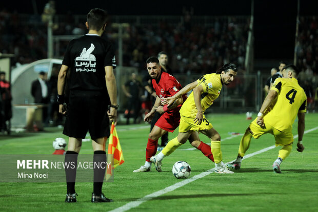 تلاش تراکتور برای حفظ جایگاه؛ سپاهان به دنبال بازگشت به کورس مدعیان