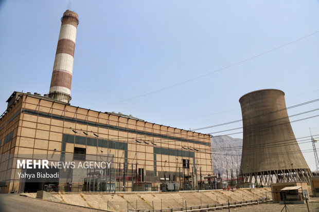 تولید ۹۳ درصد برق کشور در نیروگاه حرارتی