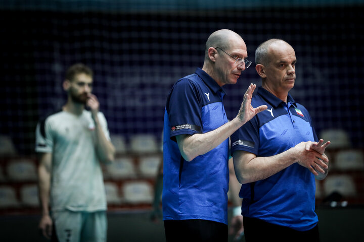 شرط پیاتزا برای حضور دستیارانش در تیم ملی والیبال چیست؟