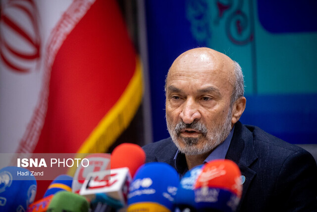 مقصران حوادث دی‌ماه از مردم عذرخواهی کنند/ اکثر افراد حاضر «معترض» بودند نه تروریست