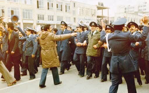 از بخشنامه اعدام تا رمز دیدار با امام