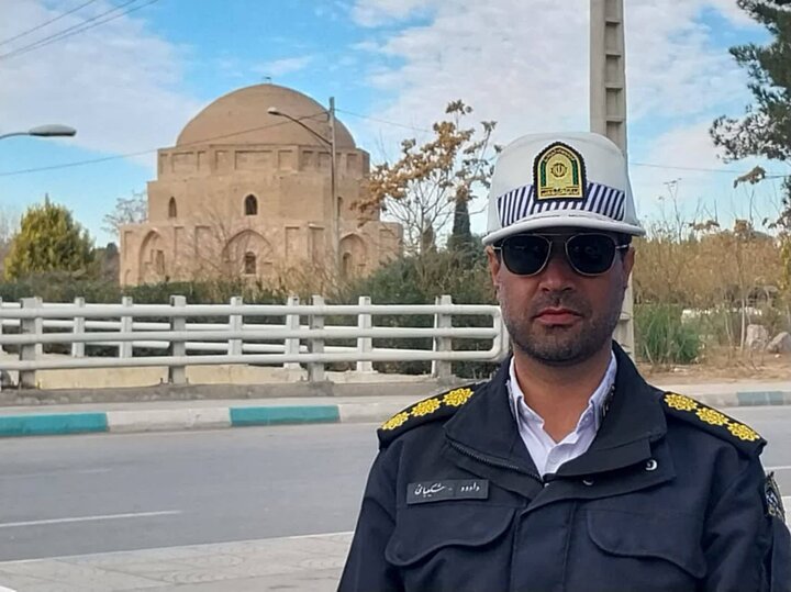 ترخیص سراسری خودروها و موتورسیکلتهای توقیفی به مناسبت دهه فجر ترخیص سراسری خودروها و موتورسیکلتهای توقیفی به مناسبت دهه فجر